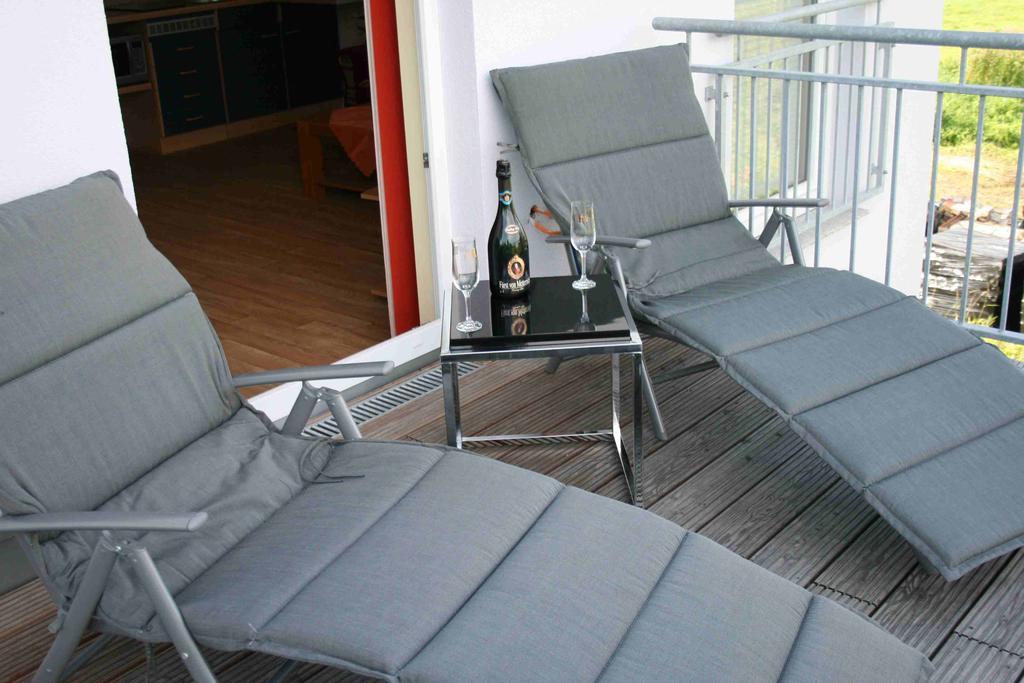 Uebernachtung Bei Michael - Ferienwohnung Rostock Ruang foto